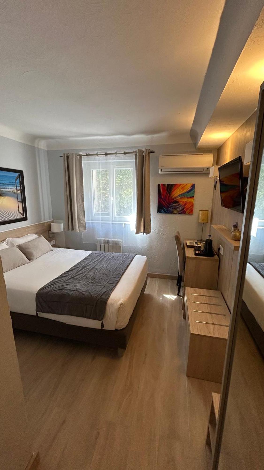 Hotel Miramar- Cap D'Antibes - La Garoupe Plage Dış mekan fotoğraf