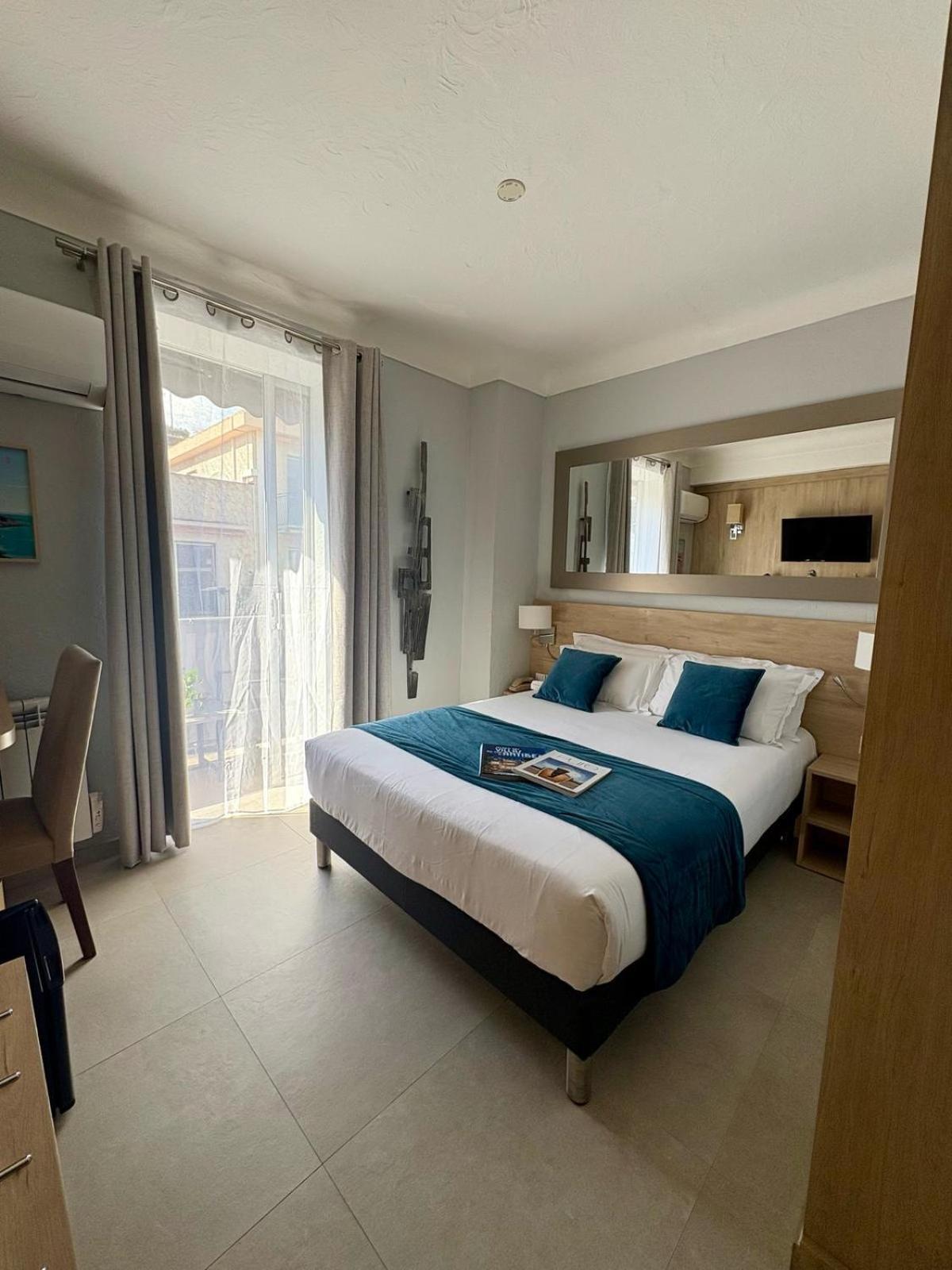 Hotel Miramar- Cap D'Antibes - La Garoupe Plage Dış mekan fotoğraf