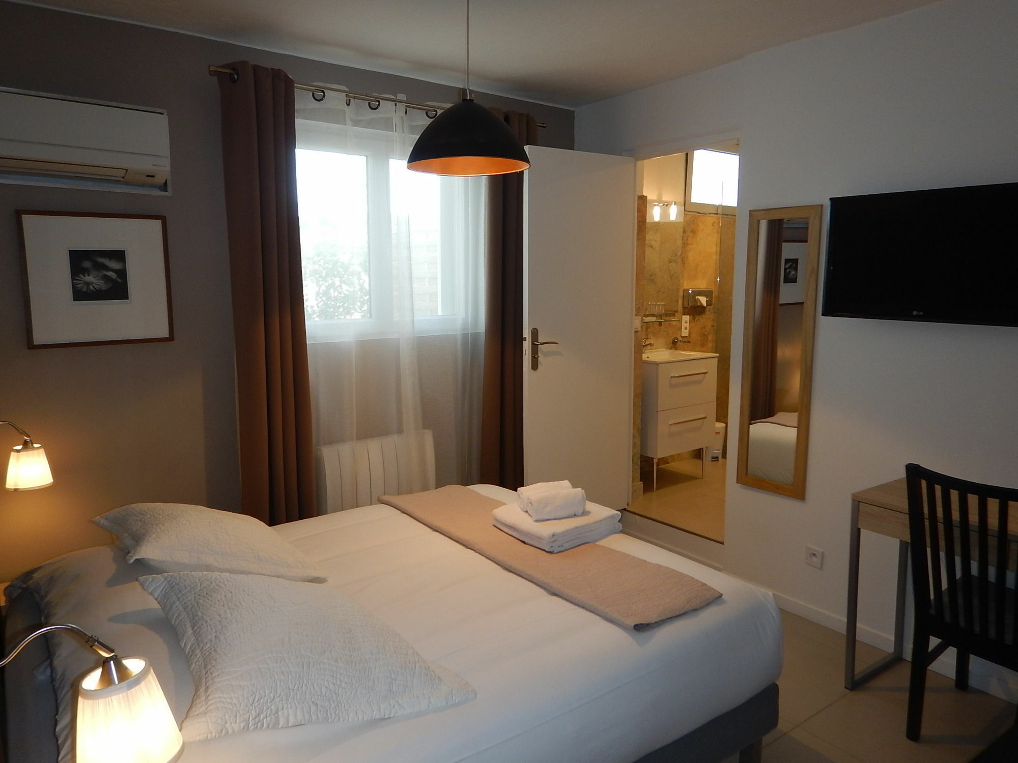Hotel Miramar- Cap D'Antibes - La Garoupe Plage Oda fotoğraf